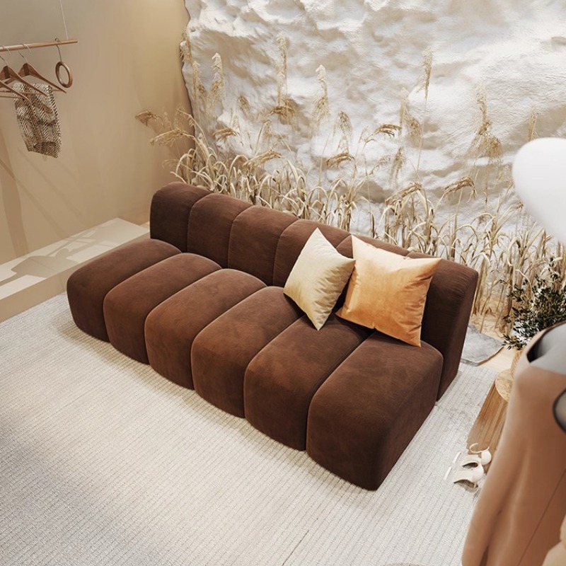 Comfortable Nordic Living Room - Home Cinema Flooring recensione e prezzo