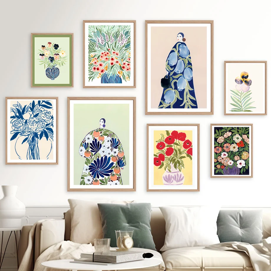Abstract Woman Flower Vase Bot - Home Cinema Wall Art recensione e prezzo